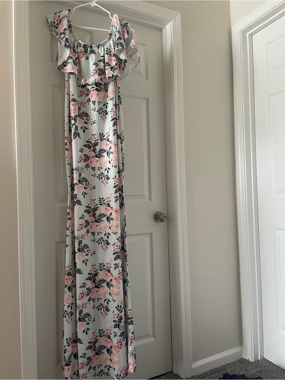 Floral Ruffle Off-Shoulder Slim Fit Maxi Maternity Dress